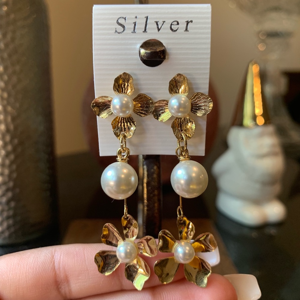 Korean Style Flower Pearls Earrings